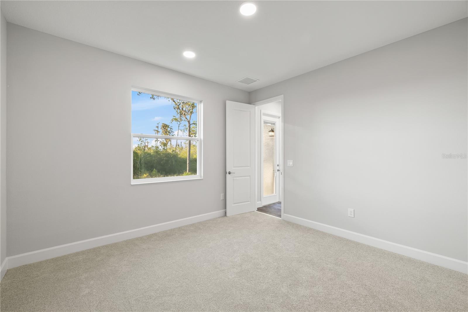 Image 46 of 85 For 17384 Glossy Pomelo Way