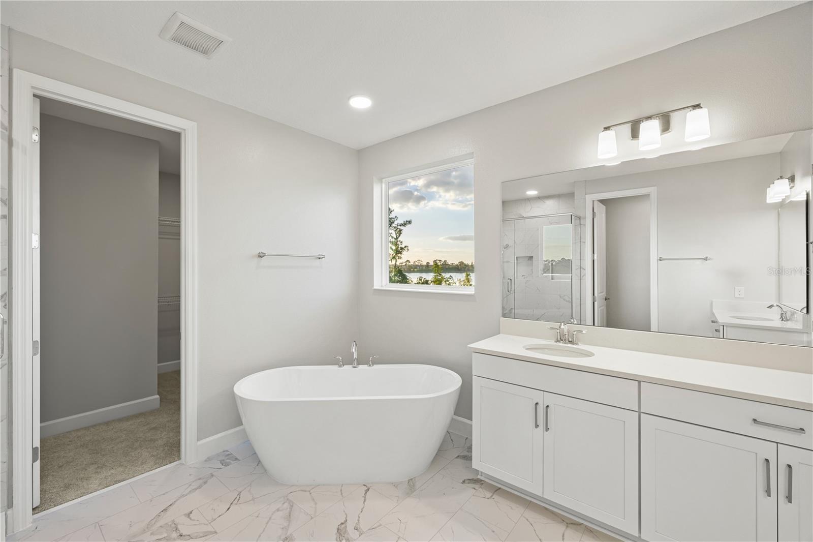 Image 62 of 85 For 17384 Glossy Pomelo Way