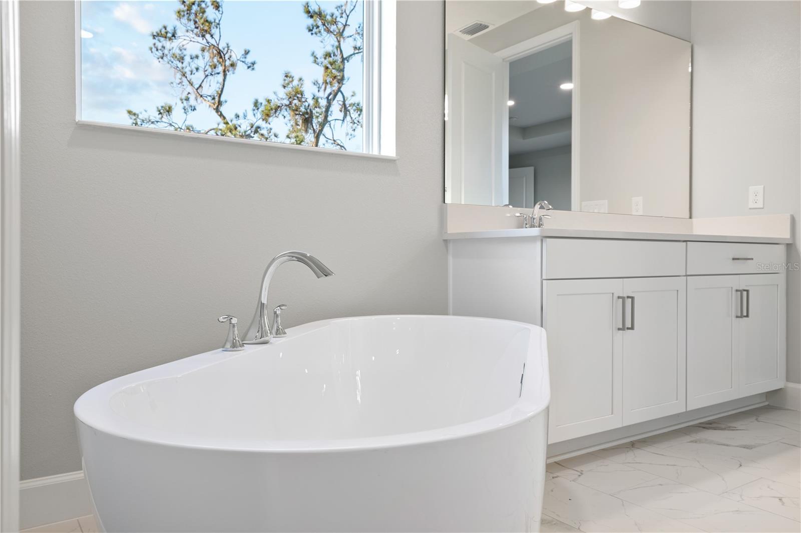 Image 72 of 85 For 17384 Glossy Pomelo Way