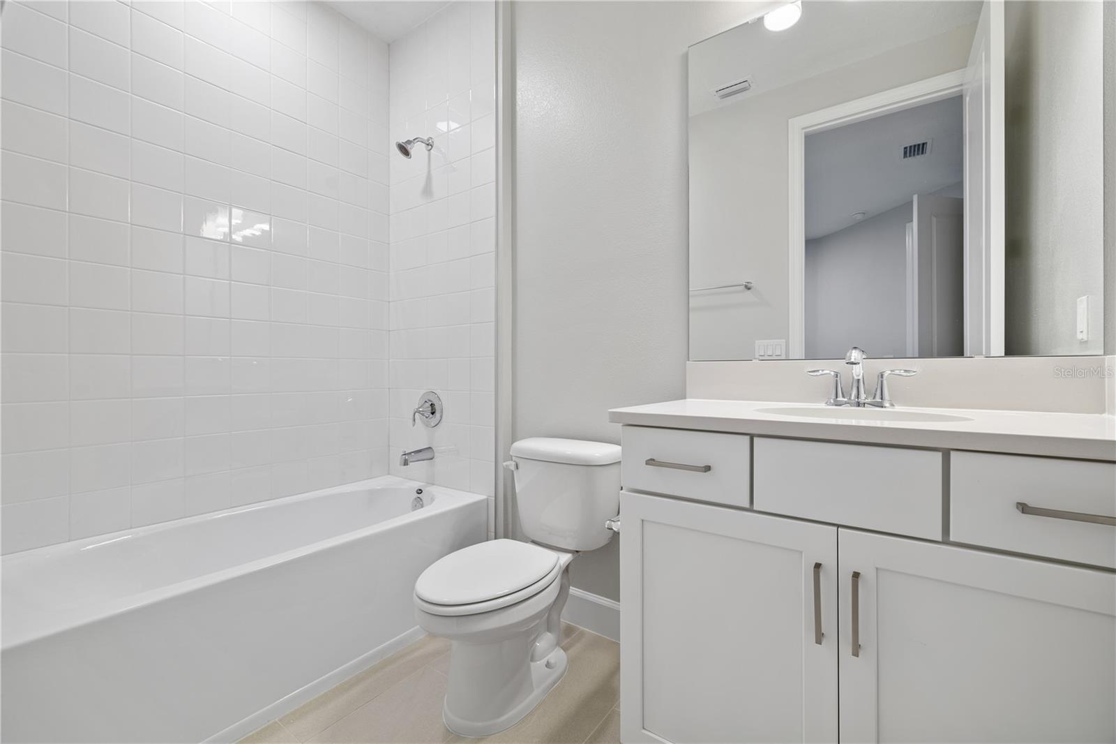 Image 84 of 85 For 17384 Glossy Pomelo Way