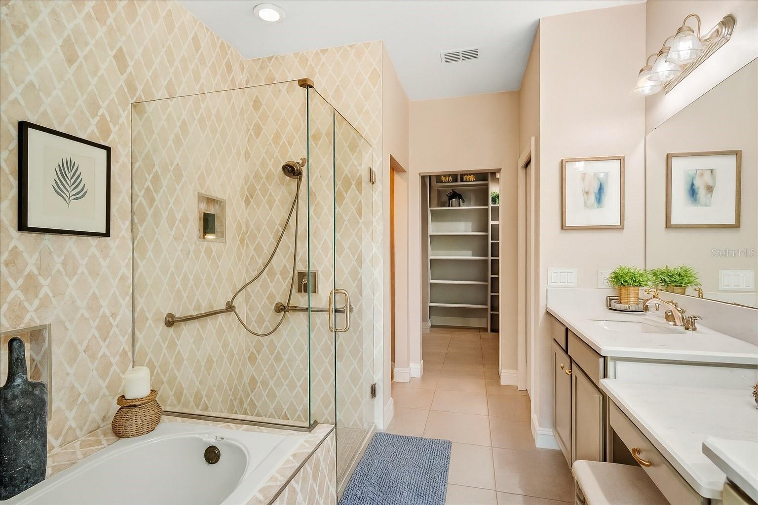 Image 11 of 21 For 2475 Hastings Boulevard