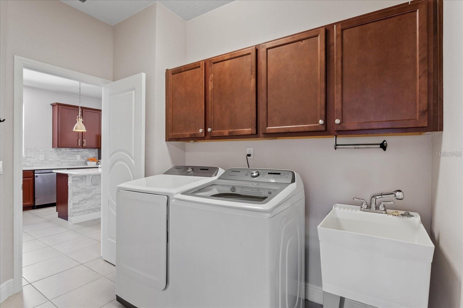 Image 17 of 21 For 2475 Hastings Boulevard