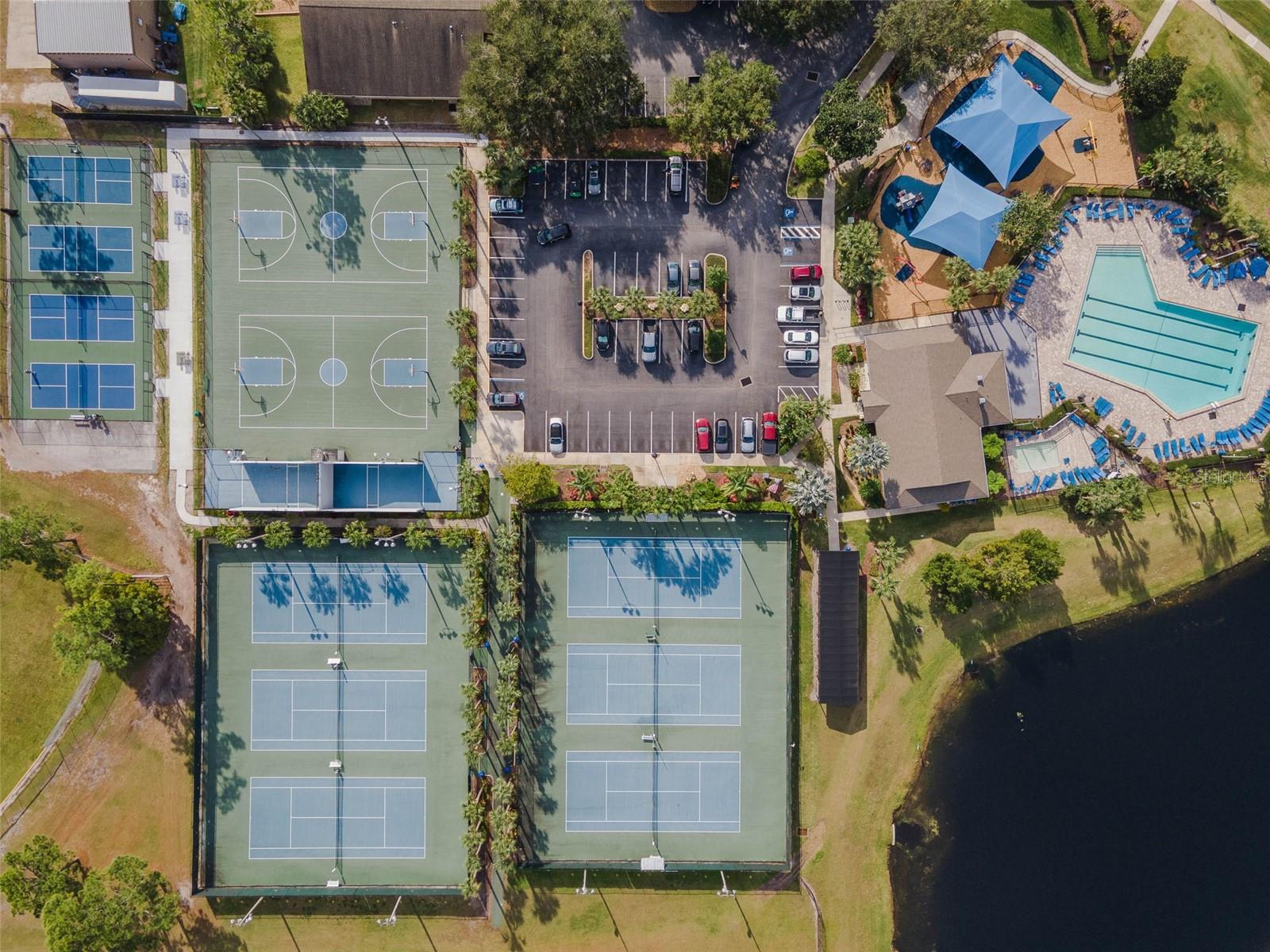 Image 42 of 46 For 549 Lakehaven Circle