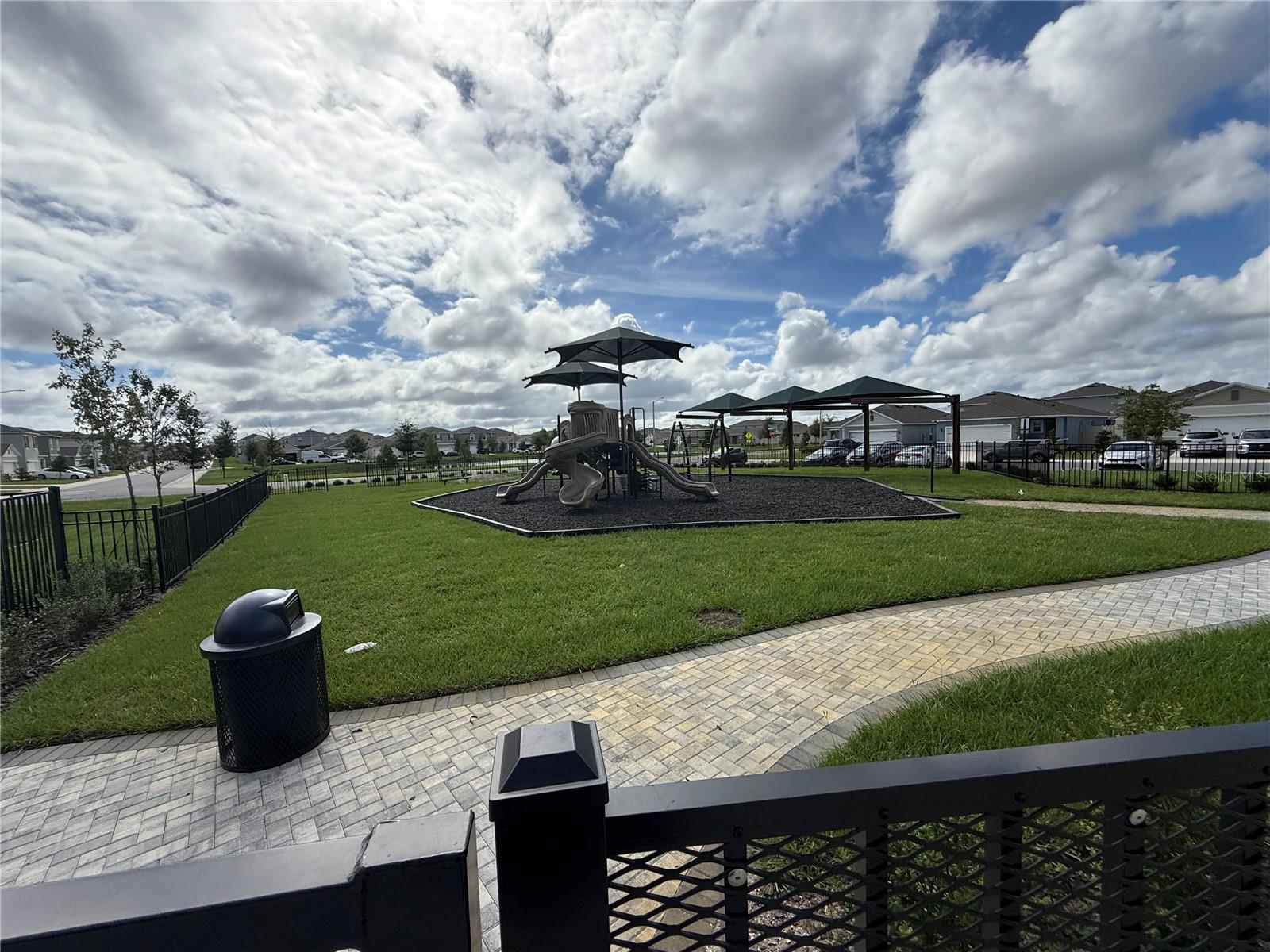 Image 28 of 34 For 2606 Angel Falls Drive