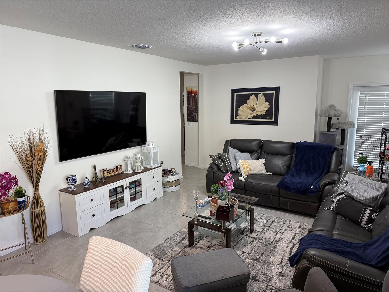 Image 6 of 34 For 2606 Angel Falls Drive