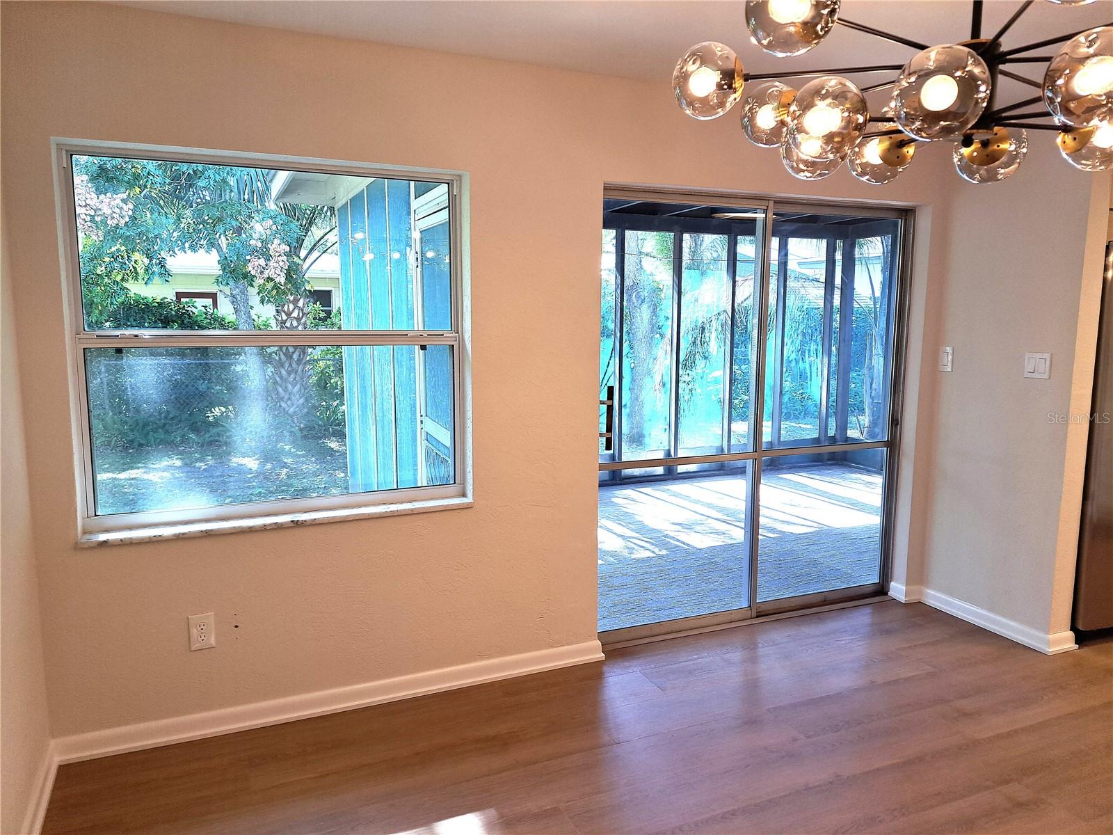 Image 16 of 52 For 1730 Oneco Avenue