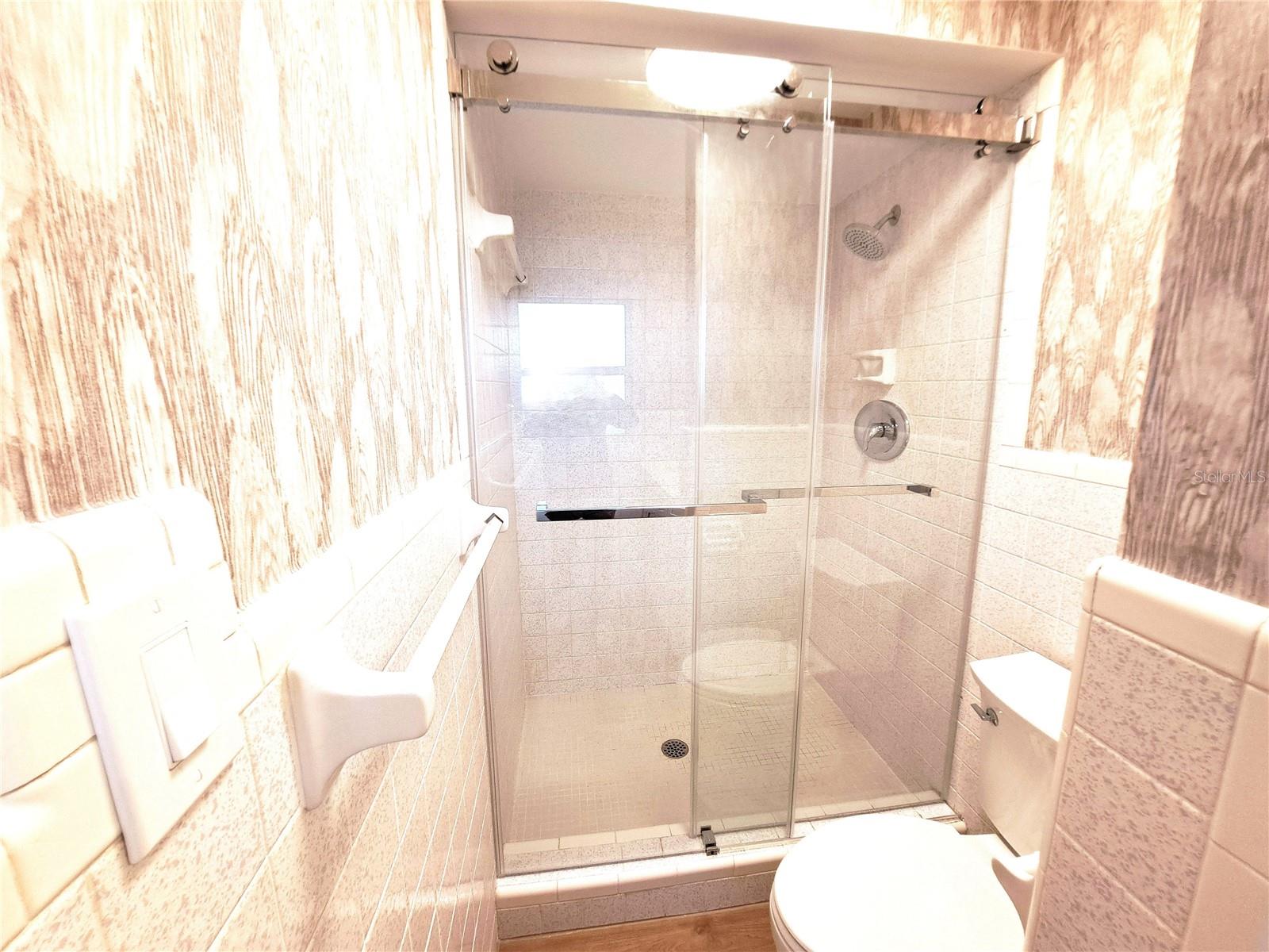 Image 30 of 52 For 1730 Oneco Avenue