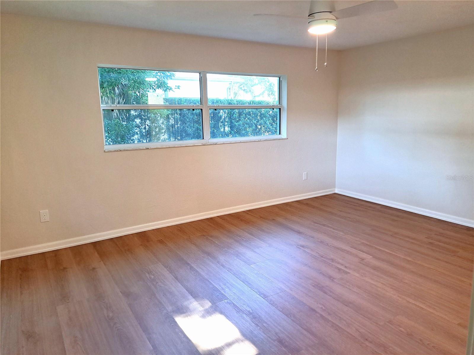 Image 40 of 52 For 1730 Oneco Avenue