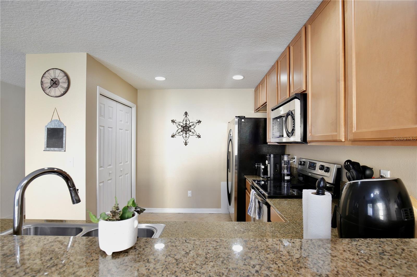 Image 11 of 23 For 3858 Shaftbury Place