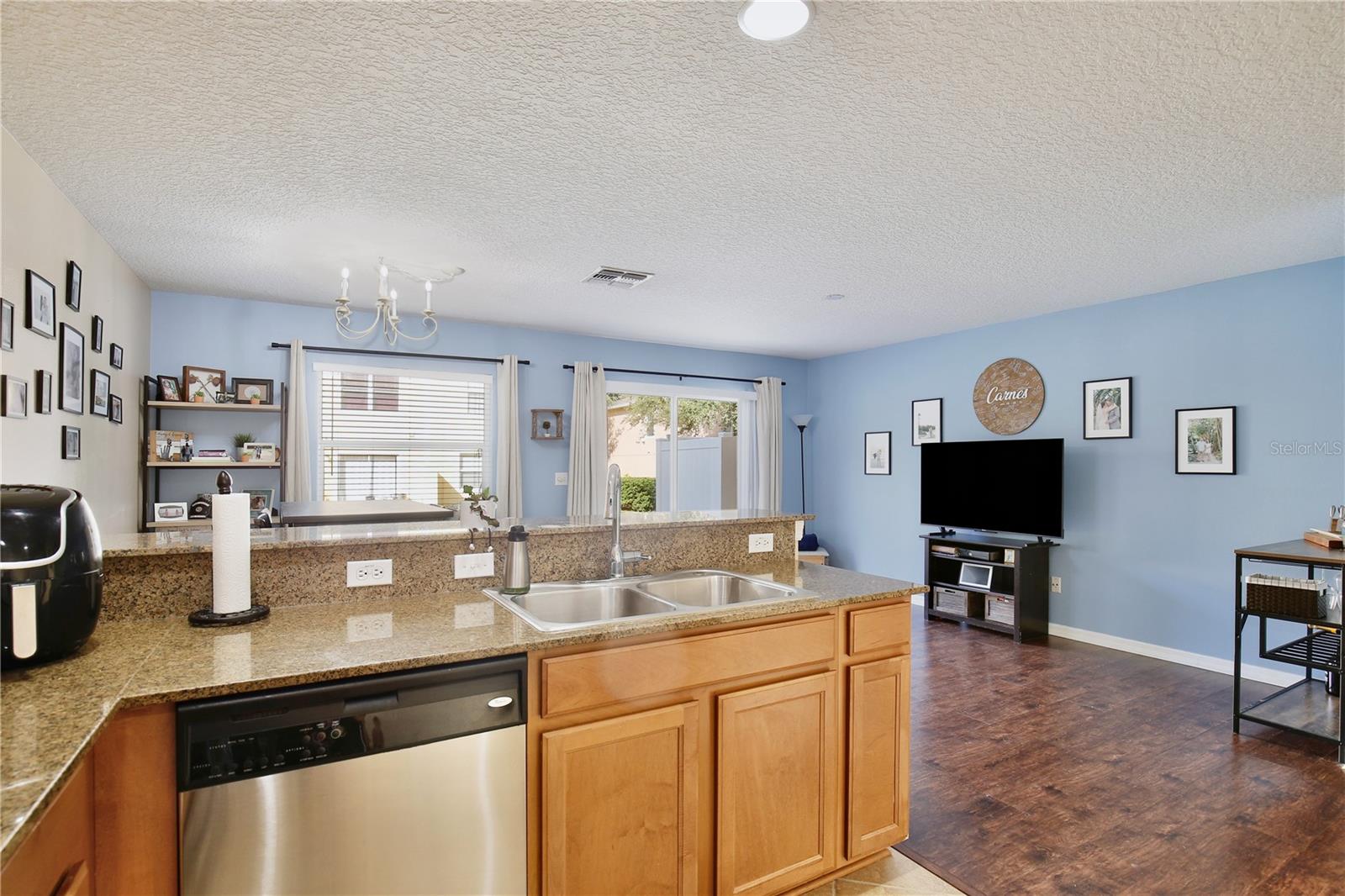 Image 12 of 23 For 3858 Shaftbury Place