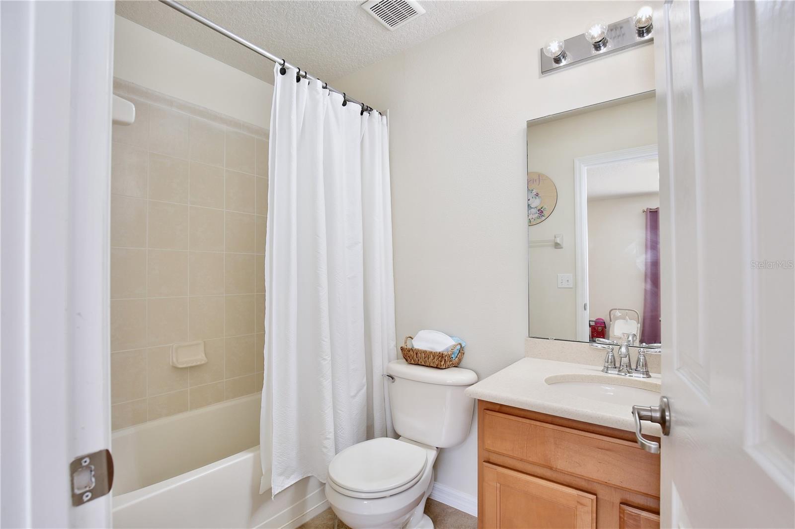 Image 20 of 23 For 3858 Shaftbury Place