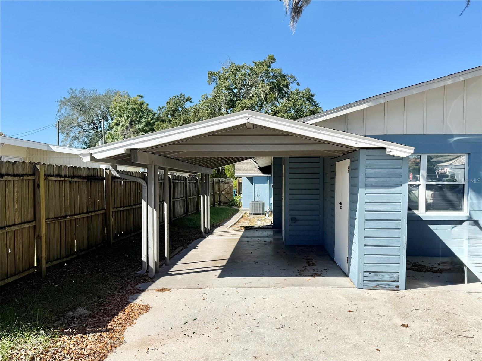 Image 13 of 14 For 1043 Thornton Avenue