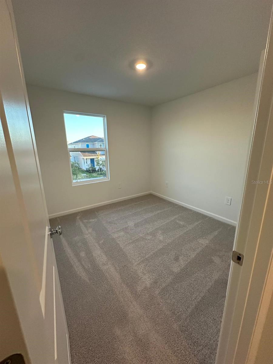 Image 19 of 25 For 3682 Hardman Dr