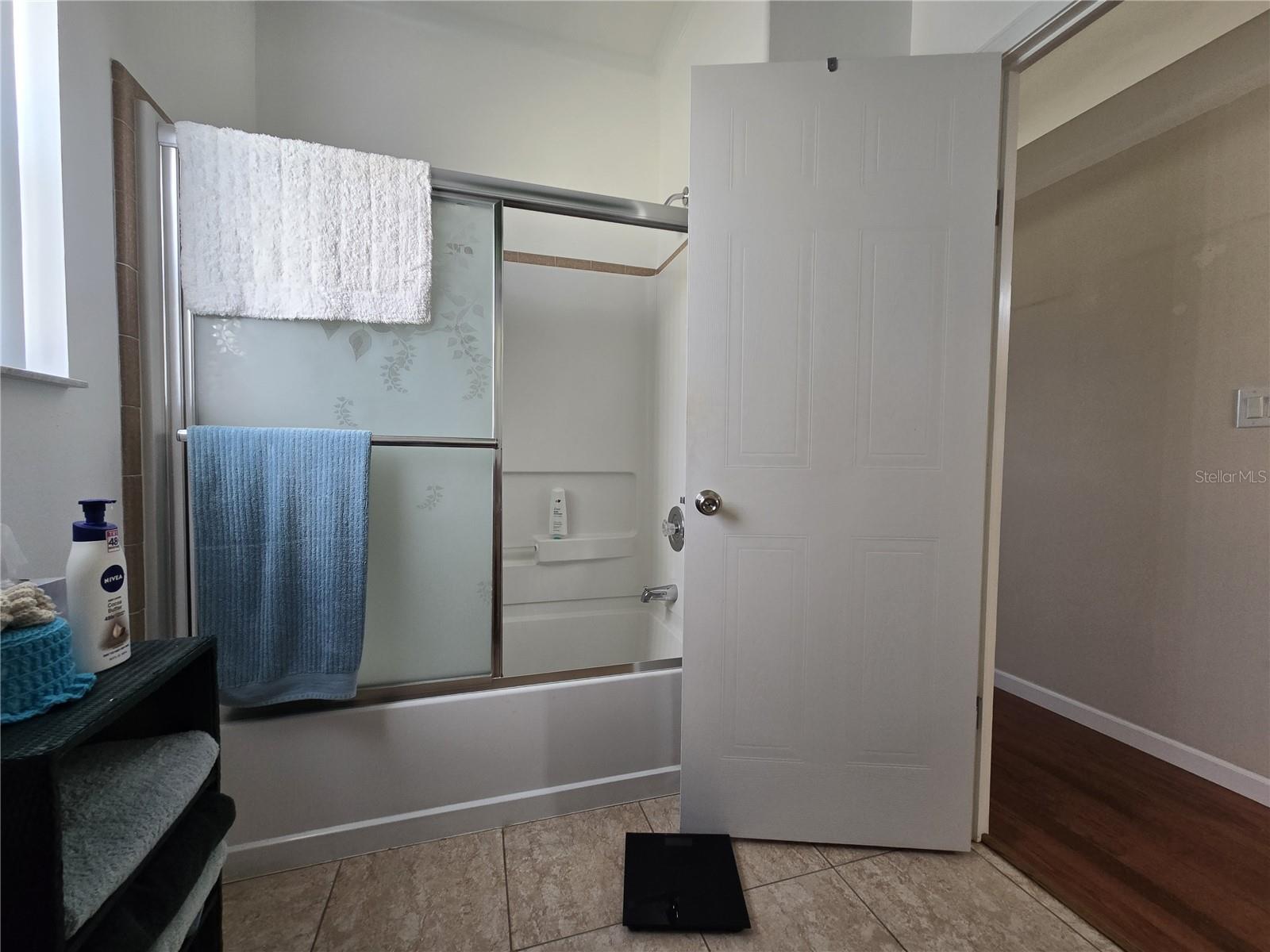 Image 19 of 39 For 3653 Parway Road 1169