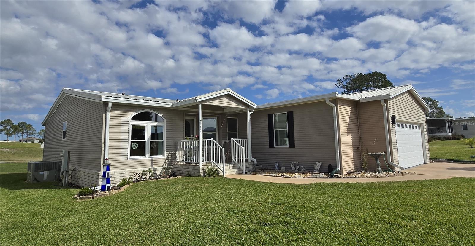 Image 2 of 39 For 3653 Parway Road 1169