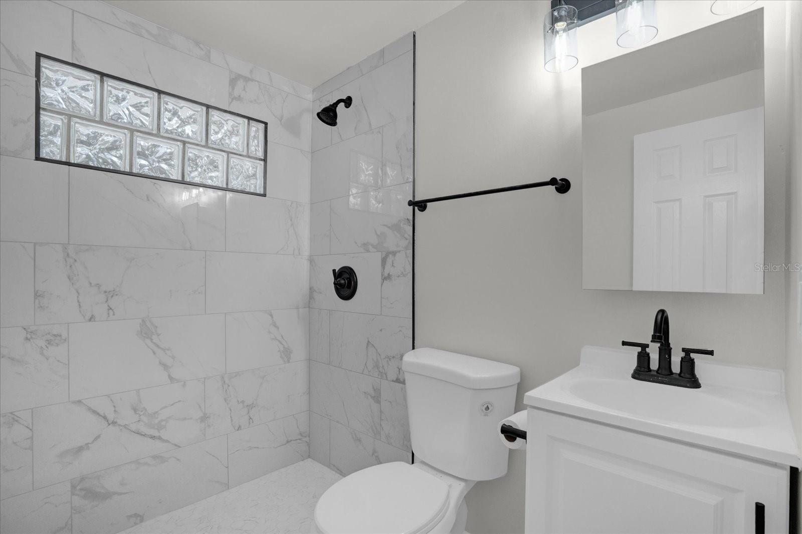 Image 25 of 34 For 32 Virginia Avenue