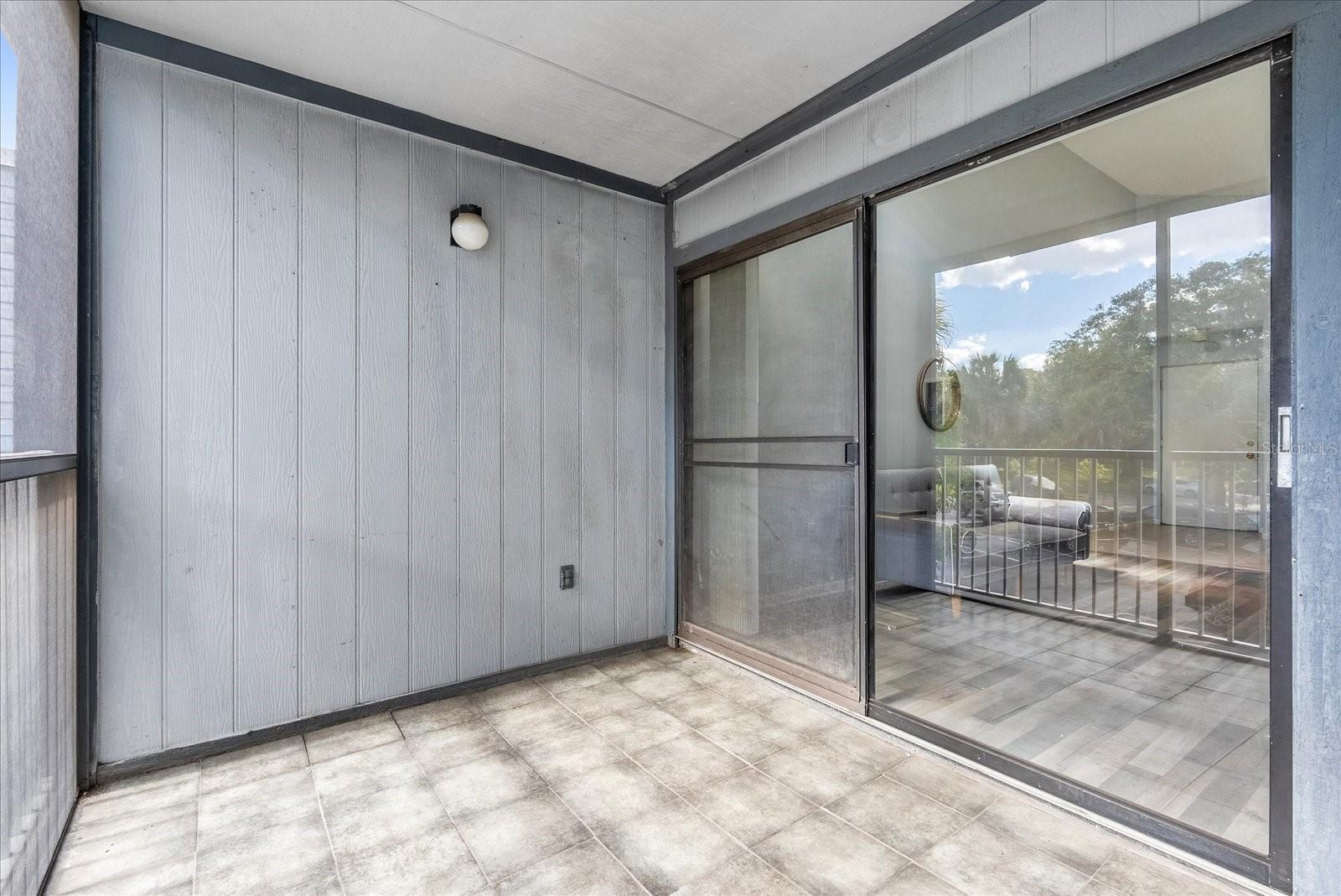 Image 19 of 28 For 3647 Atrium Drive 2