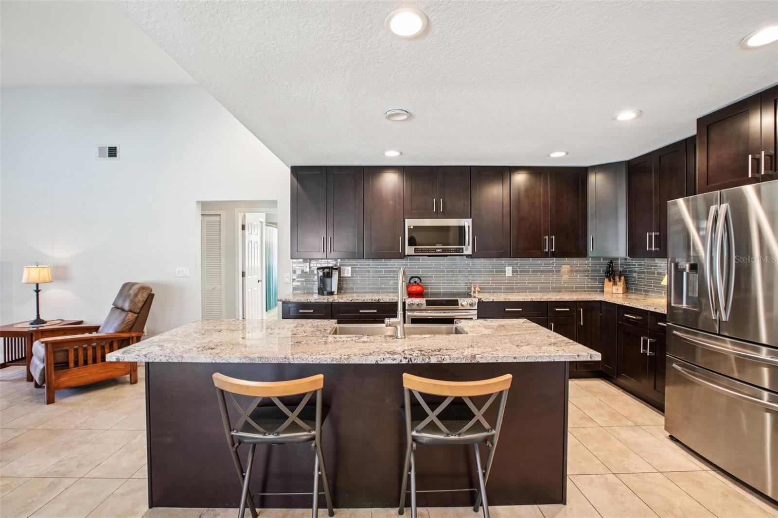 Image 13 of 46 For 2654 Crystal Circle