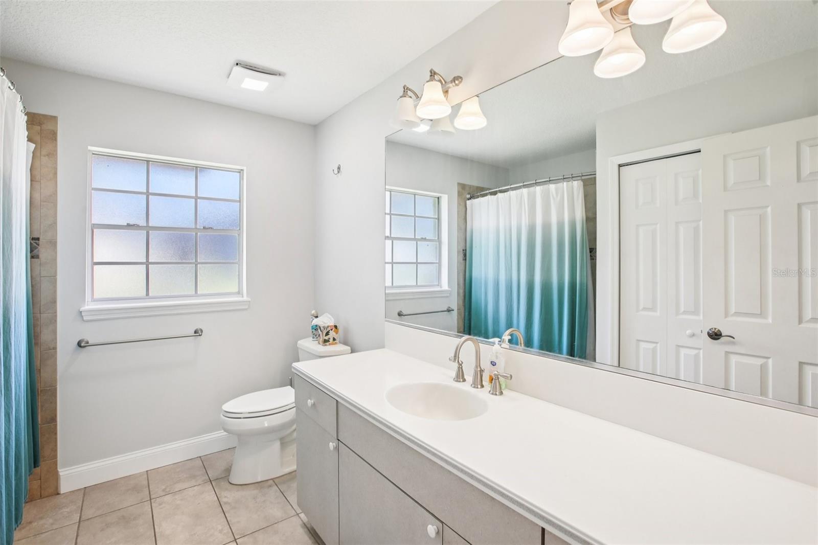 Image 30 of 46 For 2654 Crystal Circle