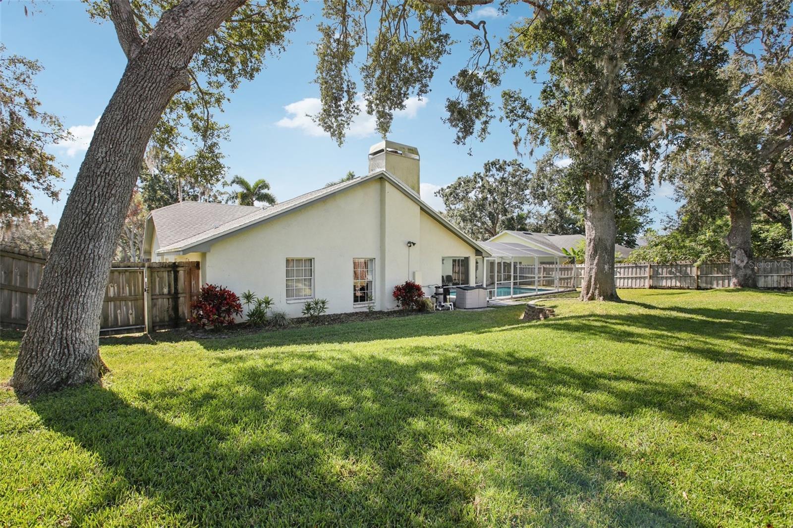 Image 39 of 46 For 2654 Crystal Circle