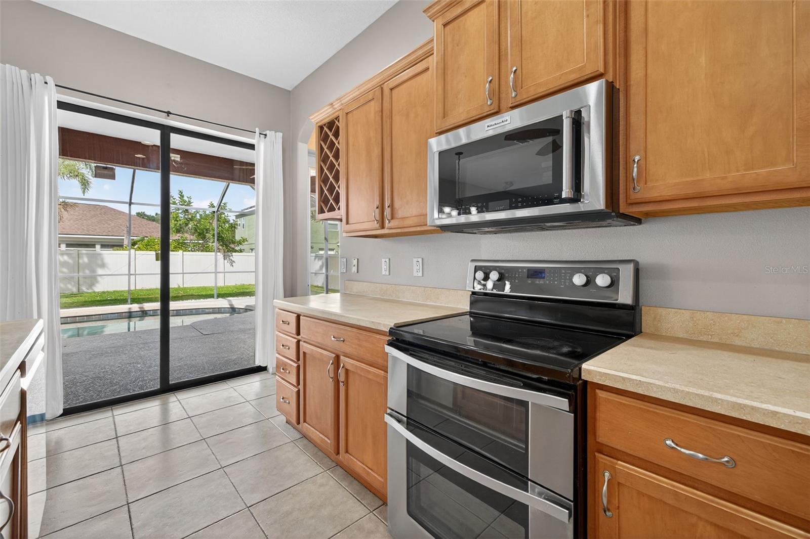 Image 3 of 24 For 7019 43rd Avenue E