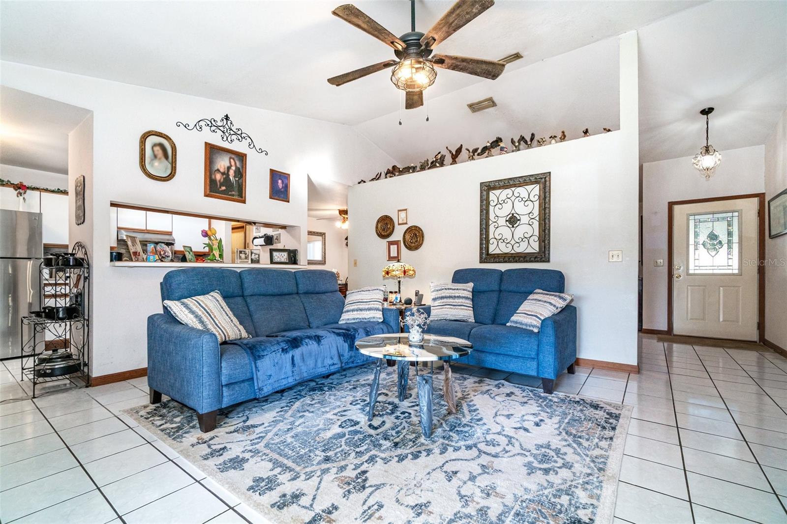 Image 12 of 27 For 12622 Eryn Boulevard