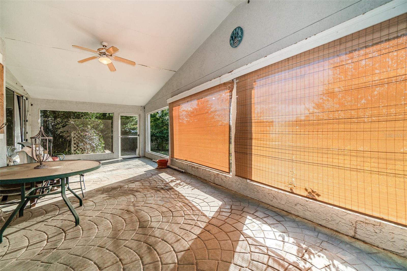 Image 23 of 27 For 12622 Eryn Boulevard