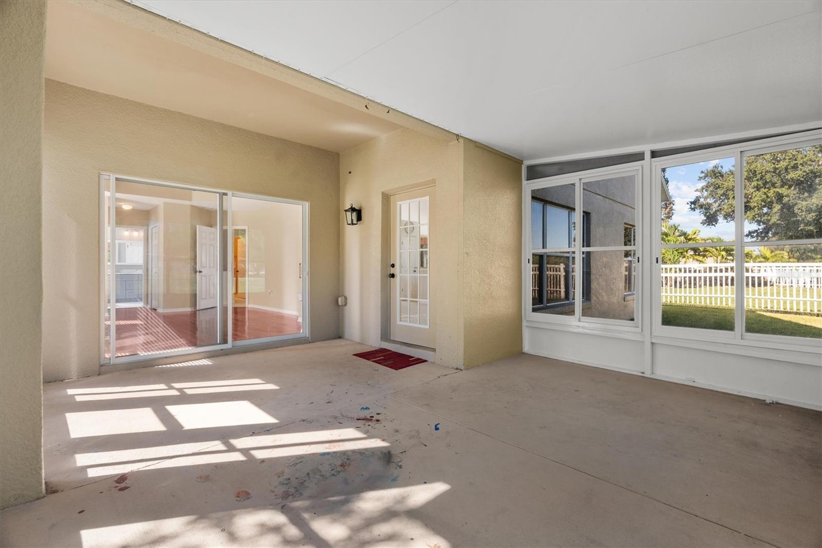 Image 23 of 70 For 13285 Early Frost Circle