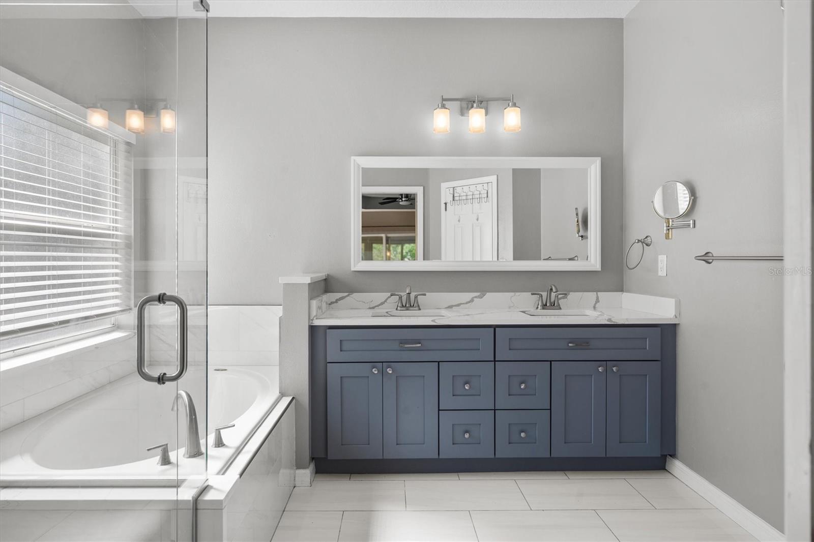 Image 30 of 70 For 13285 Early Frost Circle