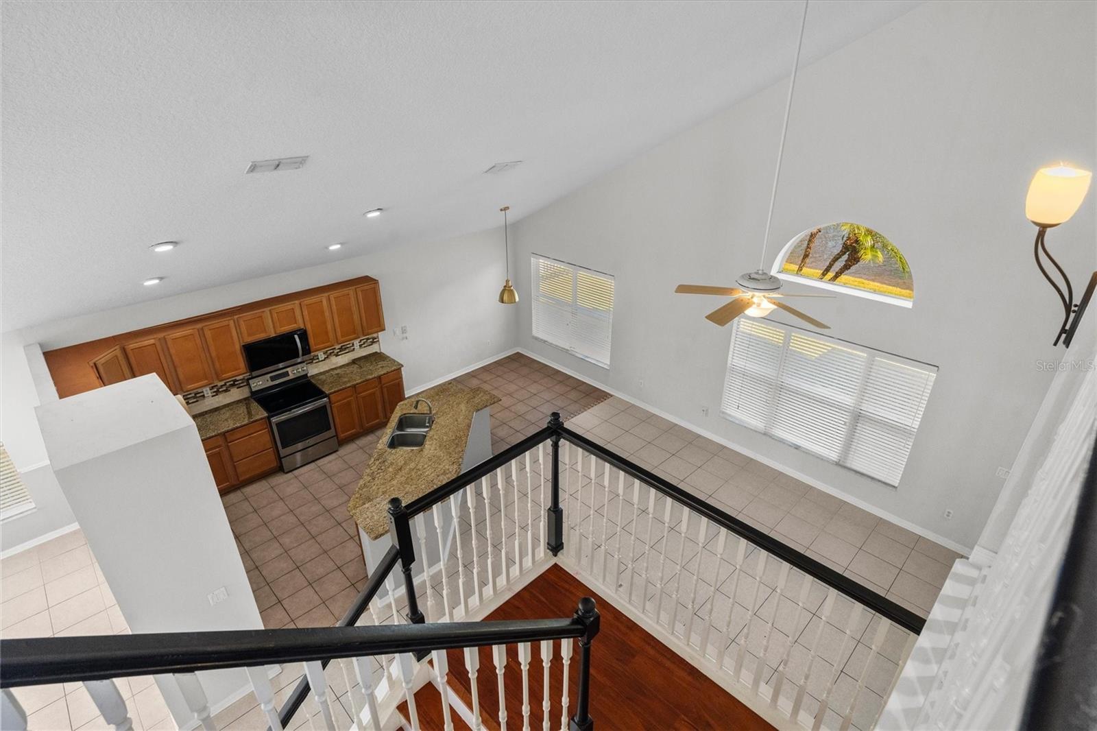 Image 33 of 70 For 13285 Early Frost Circle