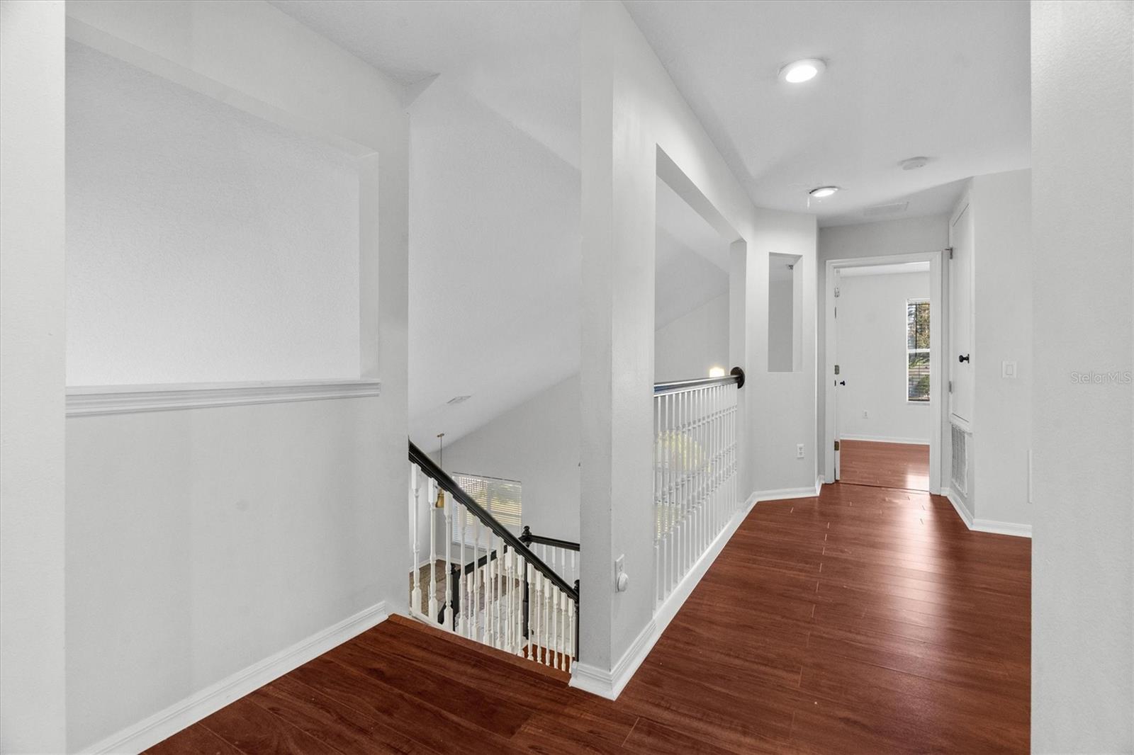 Image 34 of 70 For 13285 Early Frost Circle