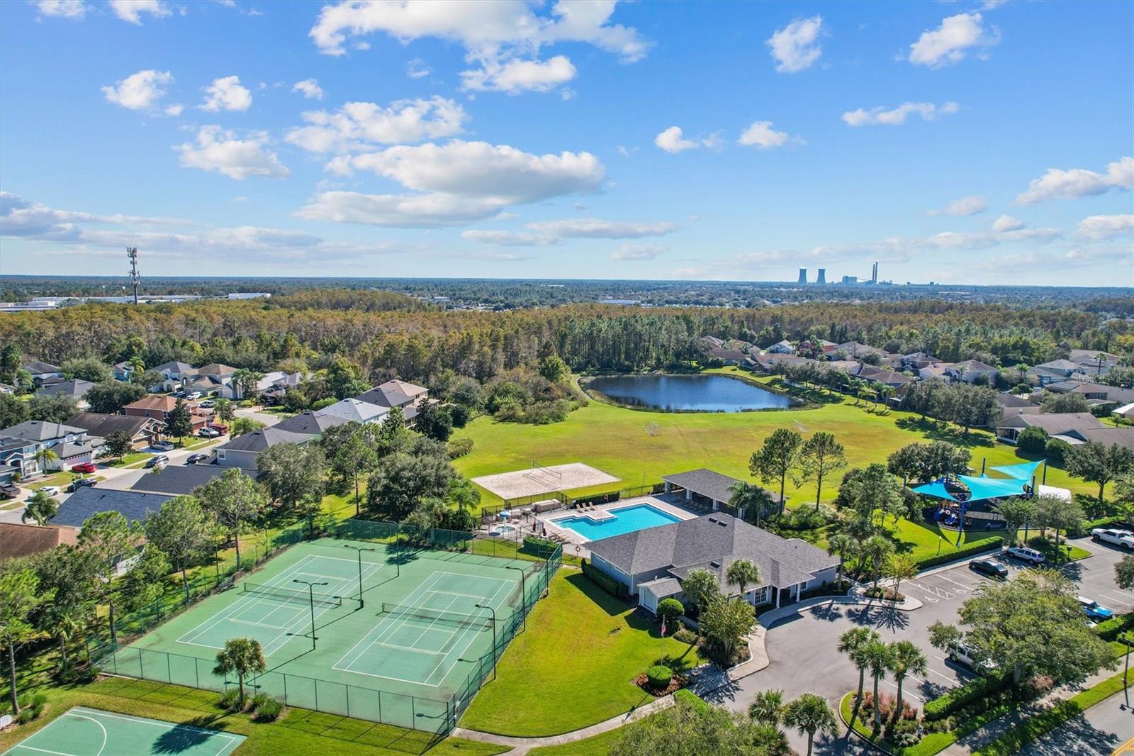 Image 53 of 70 For 13285 Early Frost Circle