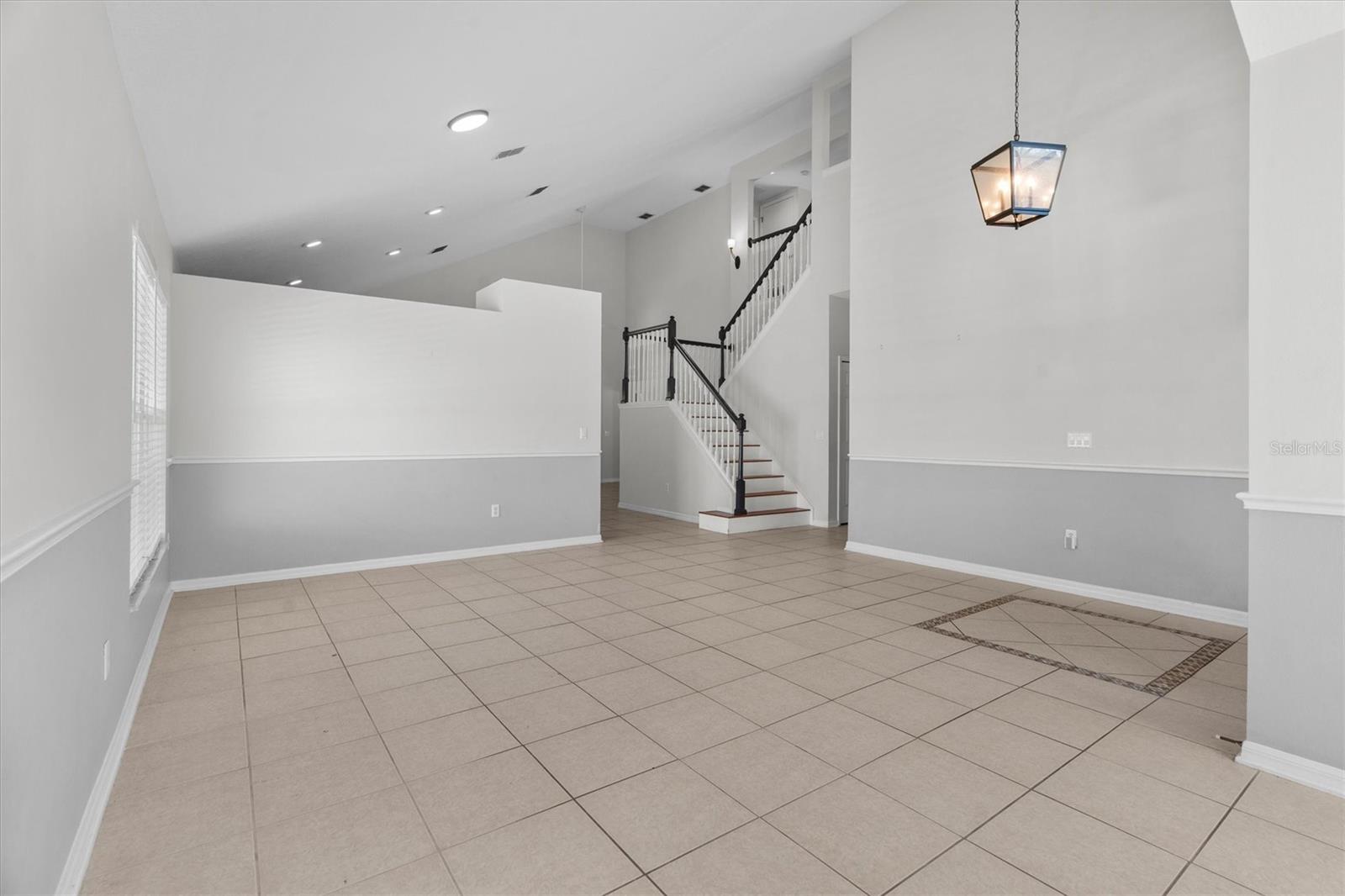 Image 9 of 70 For 13285 Early Frost Circle