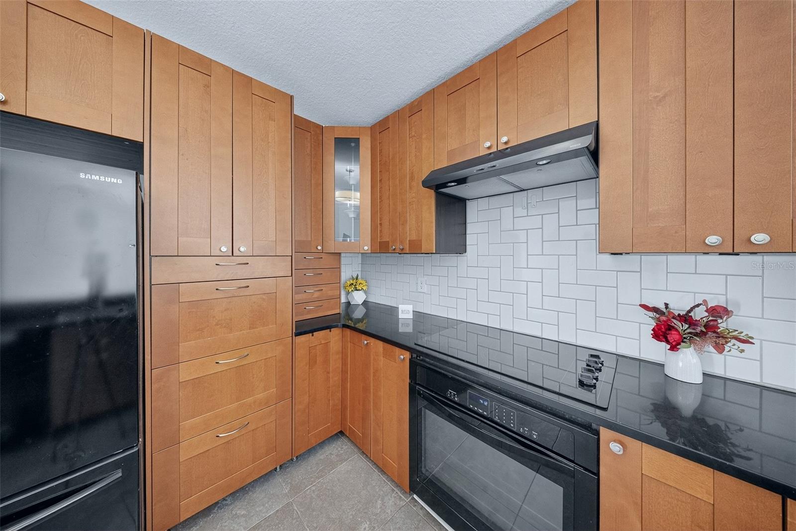 Image 19 of 57 For 301 Hound Run Place