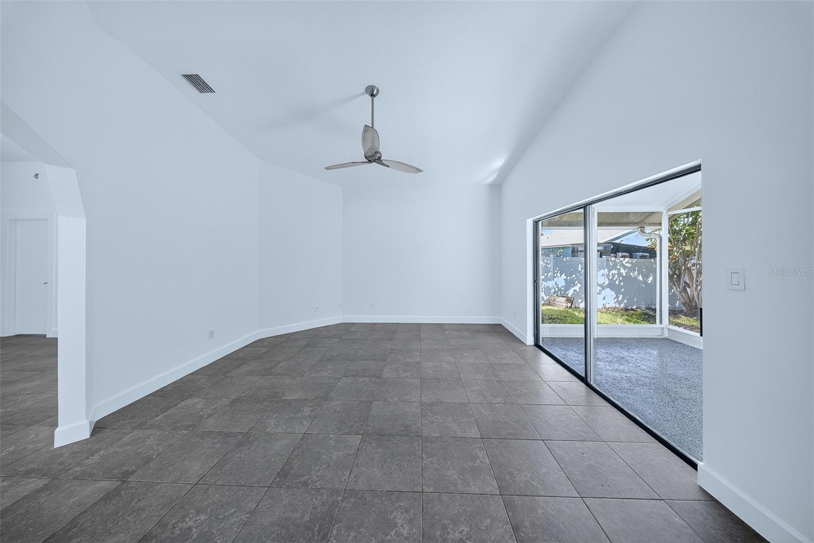 Image 23 of 57 For 301 Hound Run Place