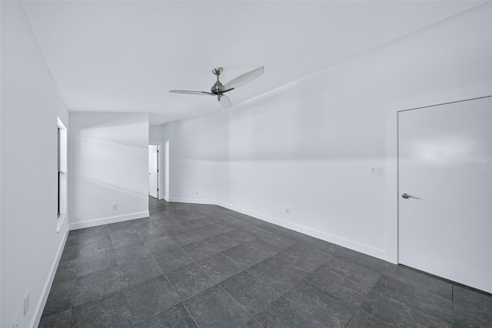 Image 29 of 57 For 301 Hound Run Place