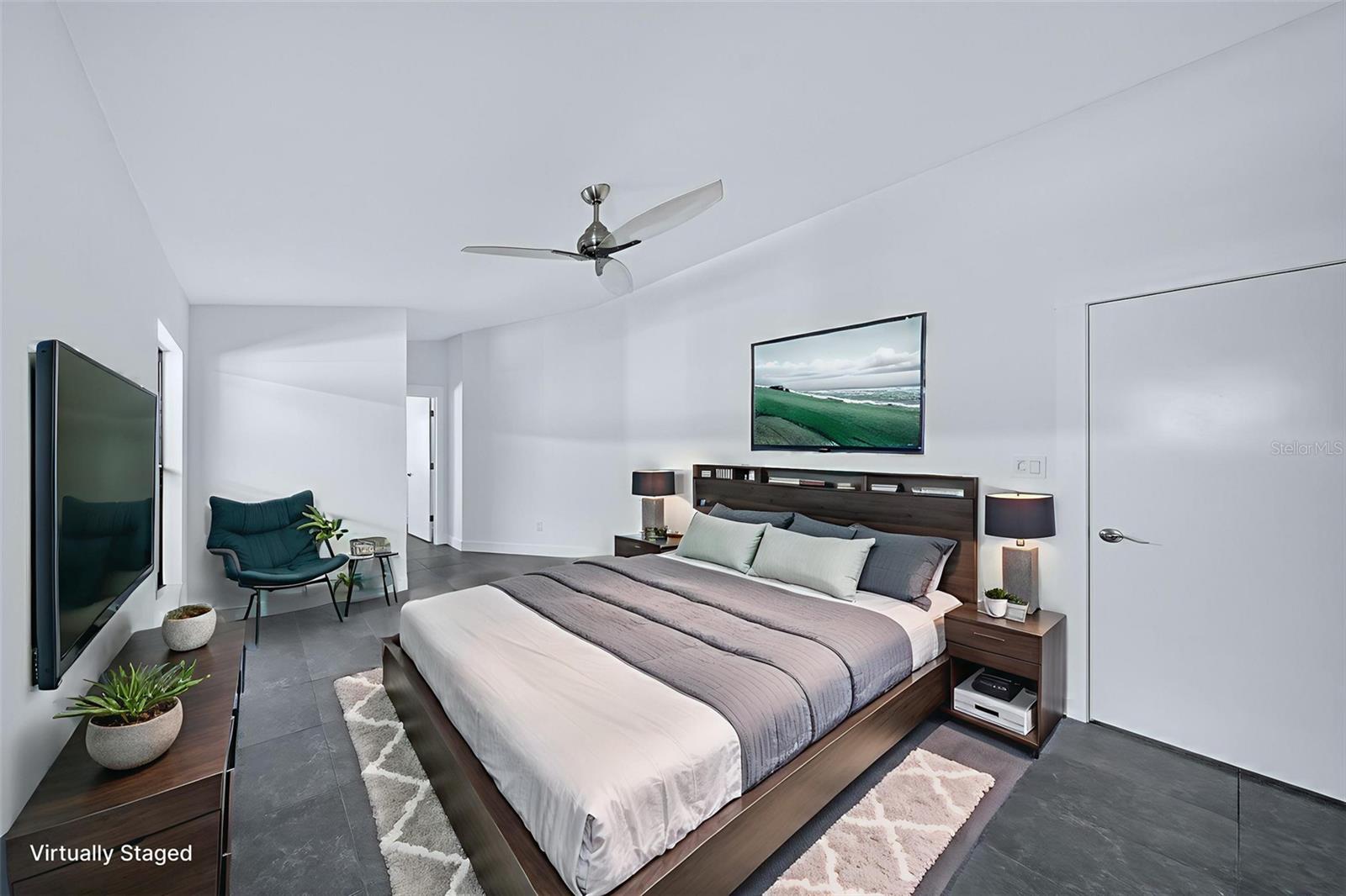 Image 30 of 57 For 301 Hound Run Place