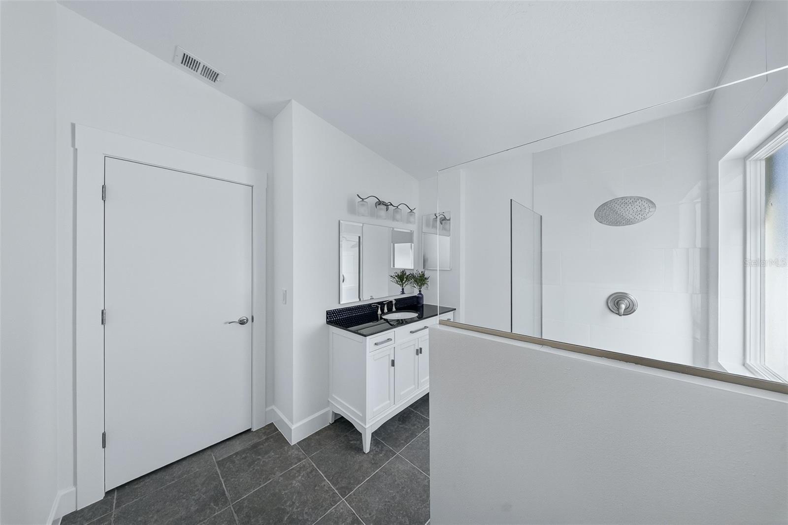 Image 32 of 57 For 301 Hound Run Place