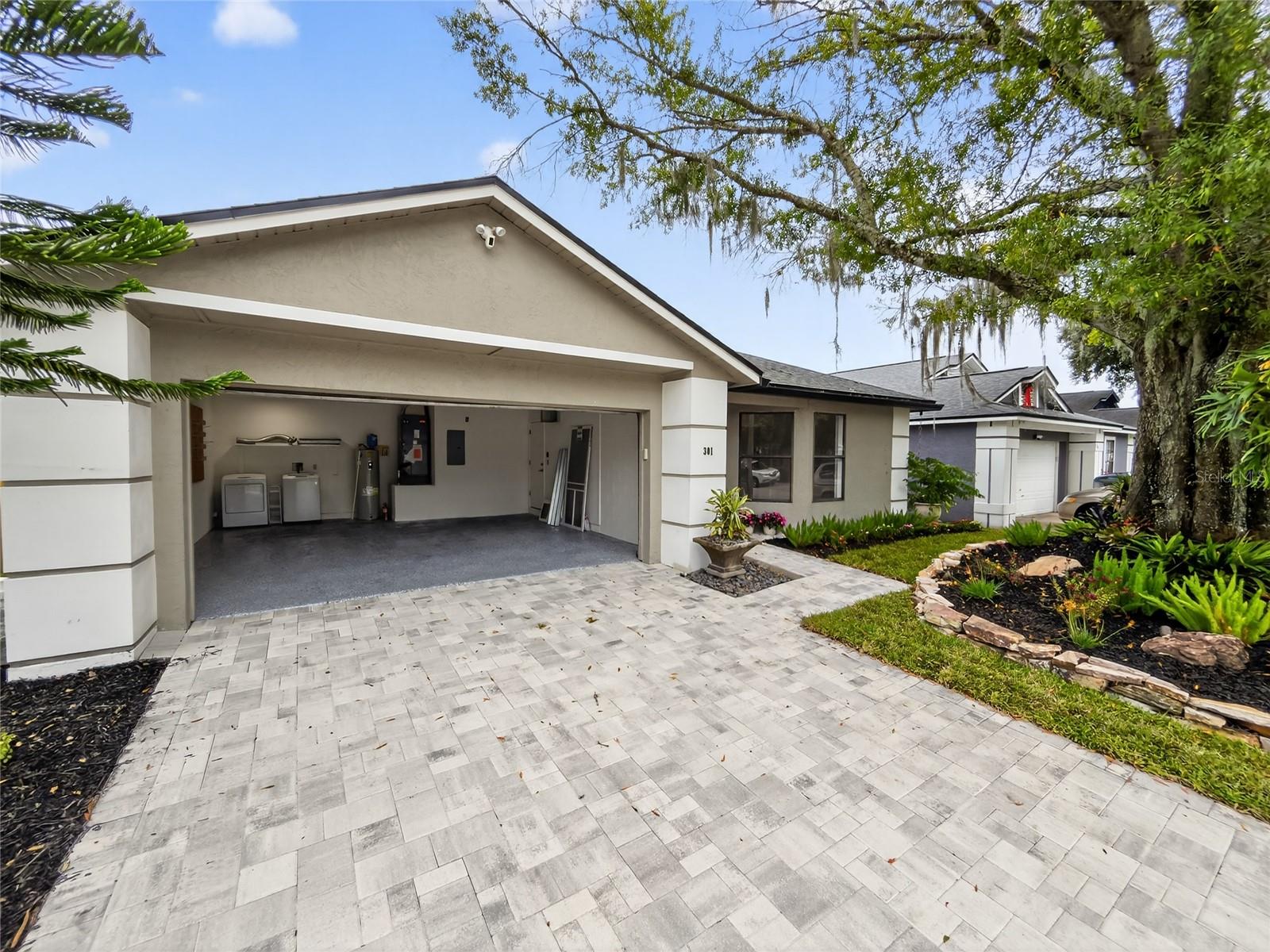 Image 4 of 57 For 301 Hound Run Place