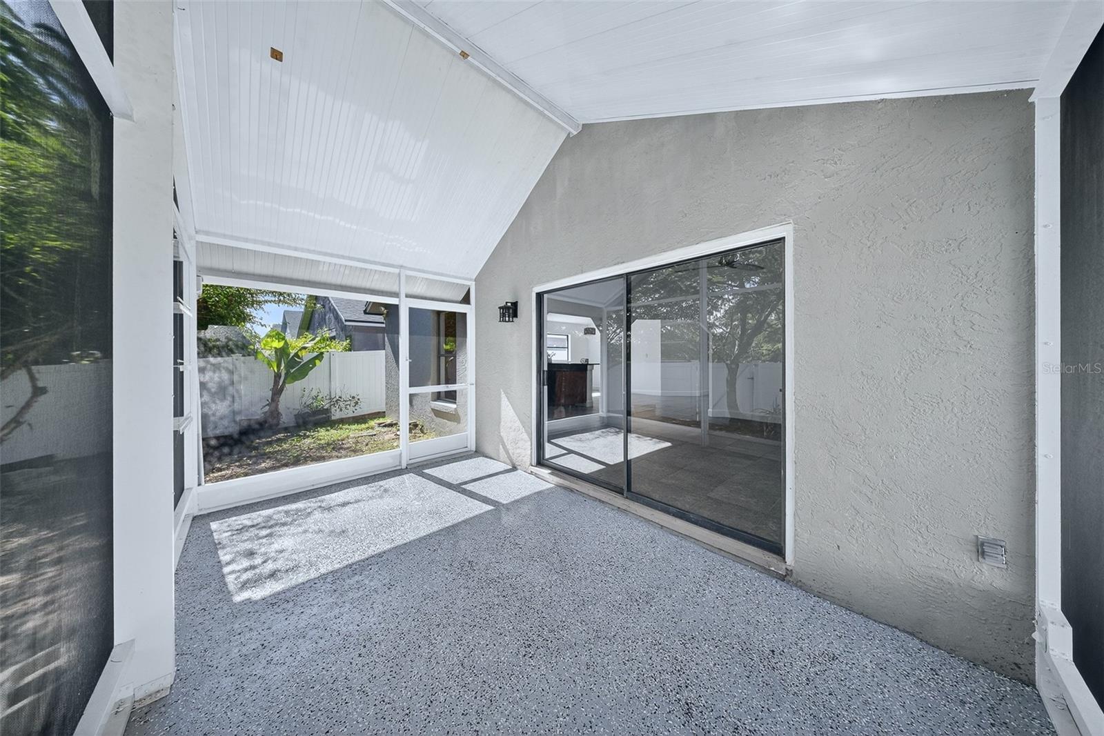 Image 41 of 57 For 301 Hound Run Place