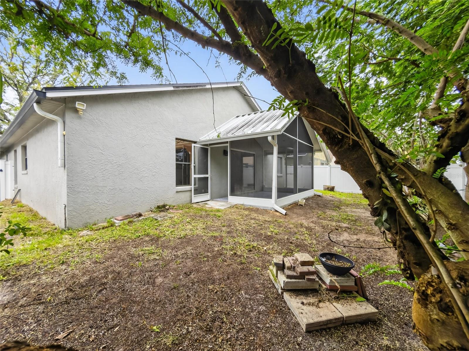 Image 49 of 57 For 301 Hound Run Place