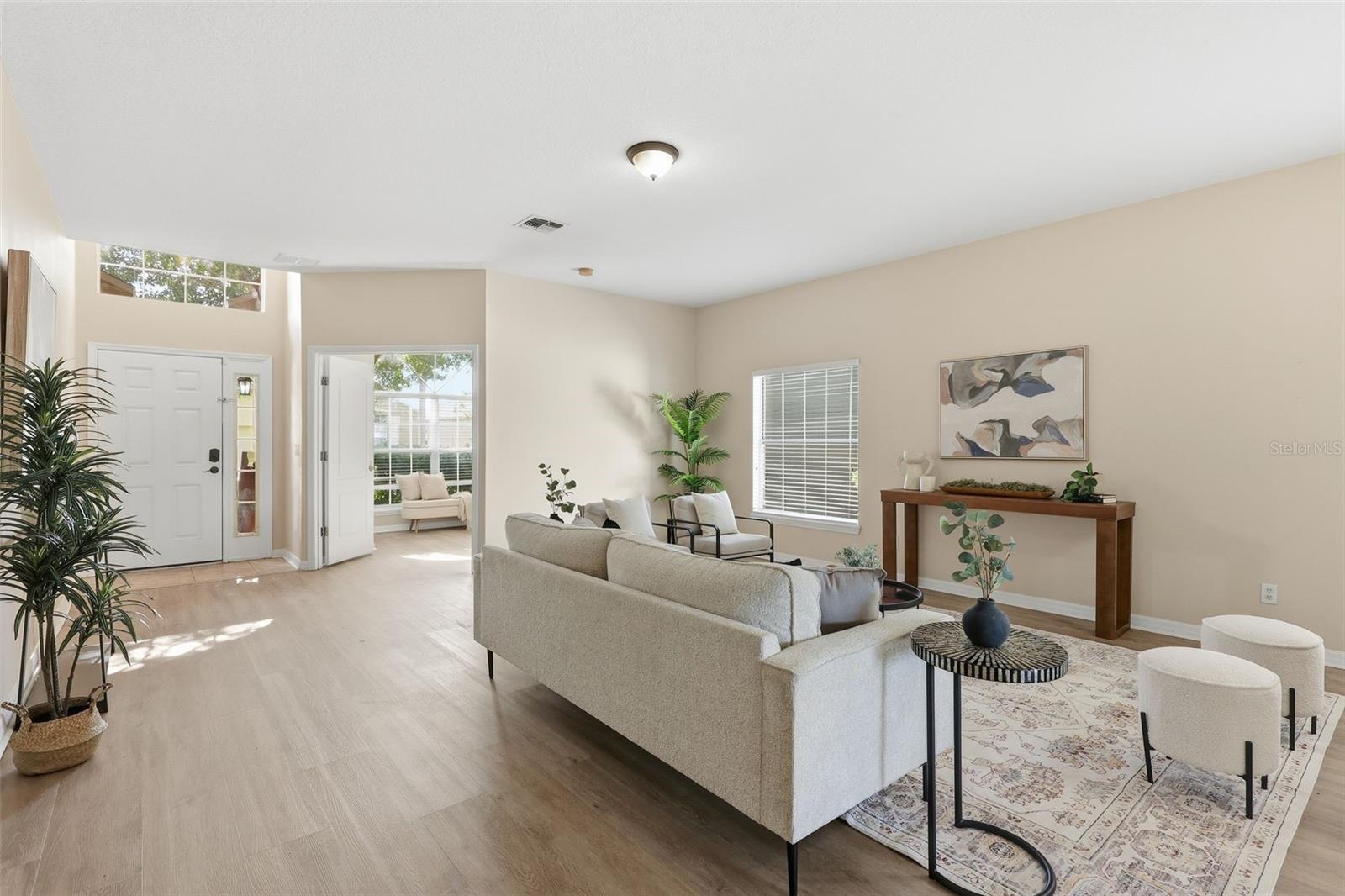 Image 11 of 52 For 2275 Victoria Falls Drive