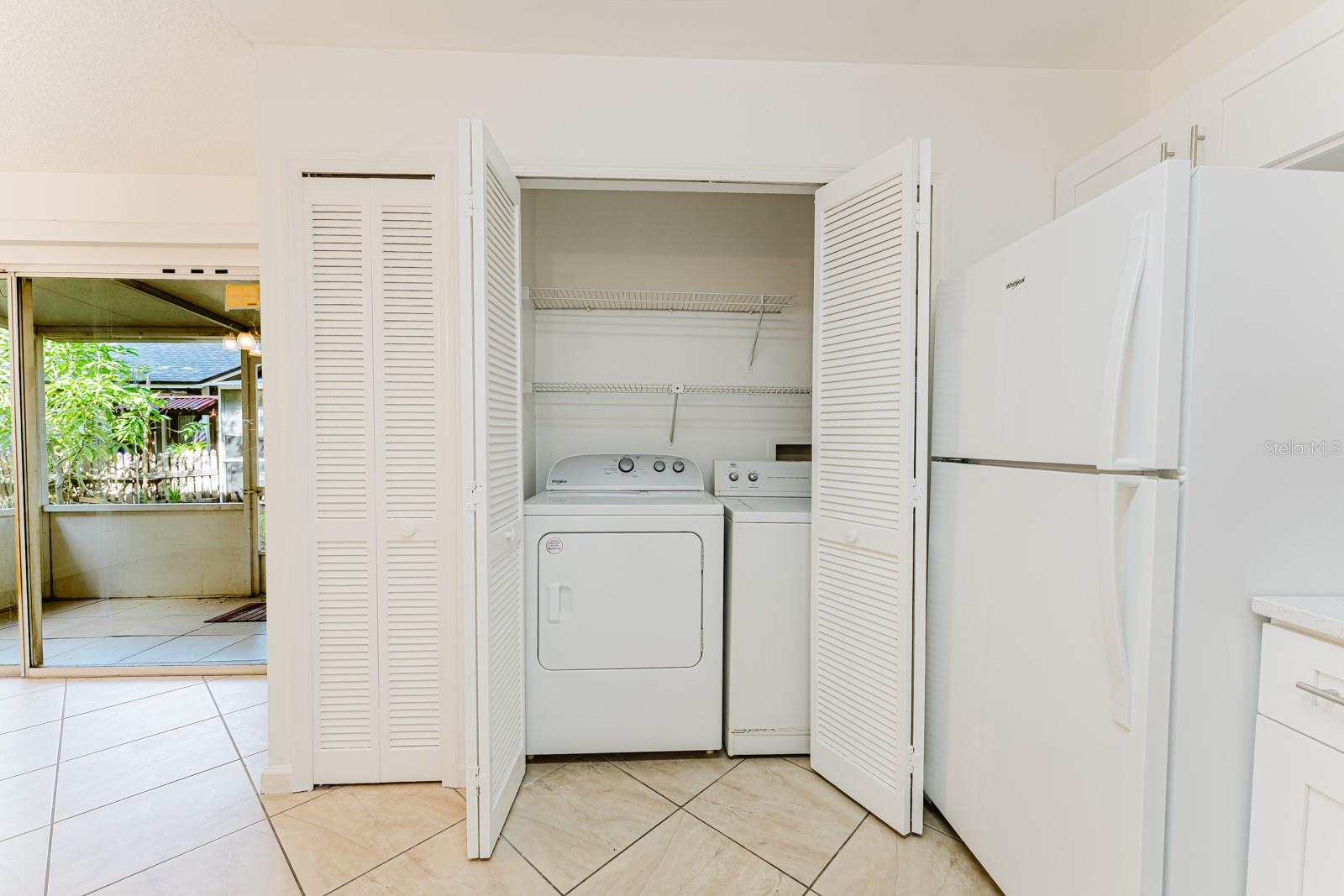 Image 10 of 26 For 5990 Scotchwood Glen 104