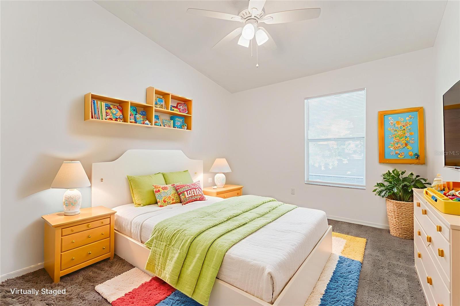 Image 22 of 26 For 5990 Scotchwood Glen 104