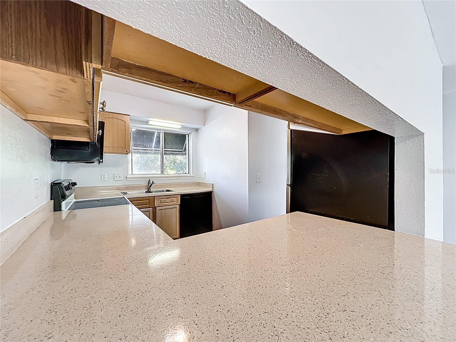 Image 11 of 50 For 4117 Semoran Boulevard 14