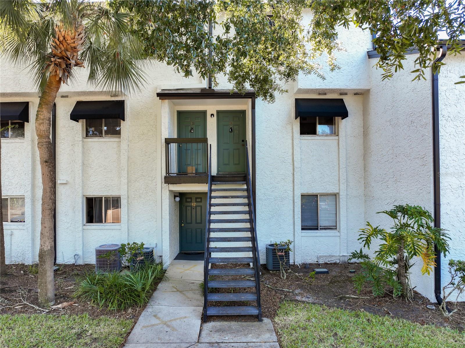 Image 2 of 50 For 4117 Semoran Boulevard 14