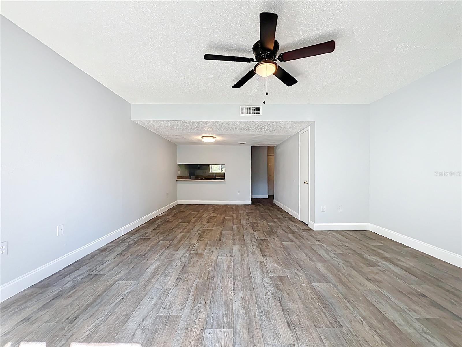 Image 22 of 50 For 4117 Semoran Boulevard 14