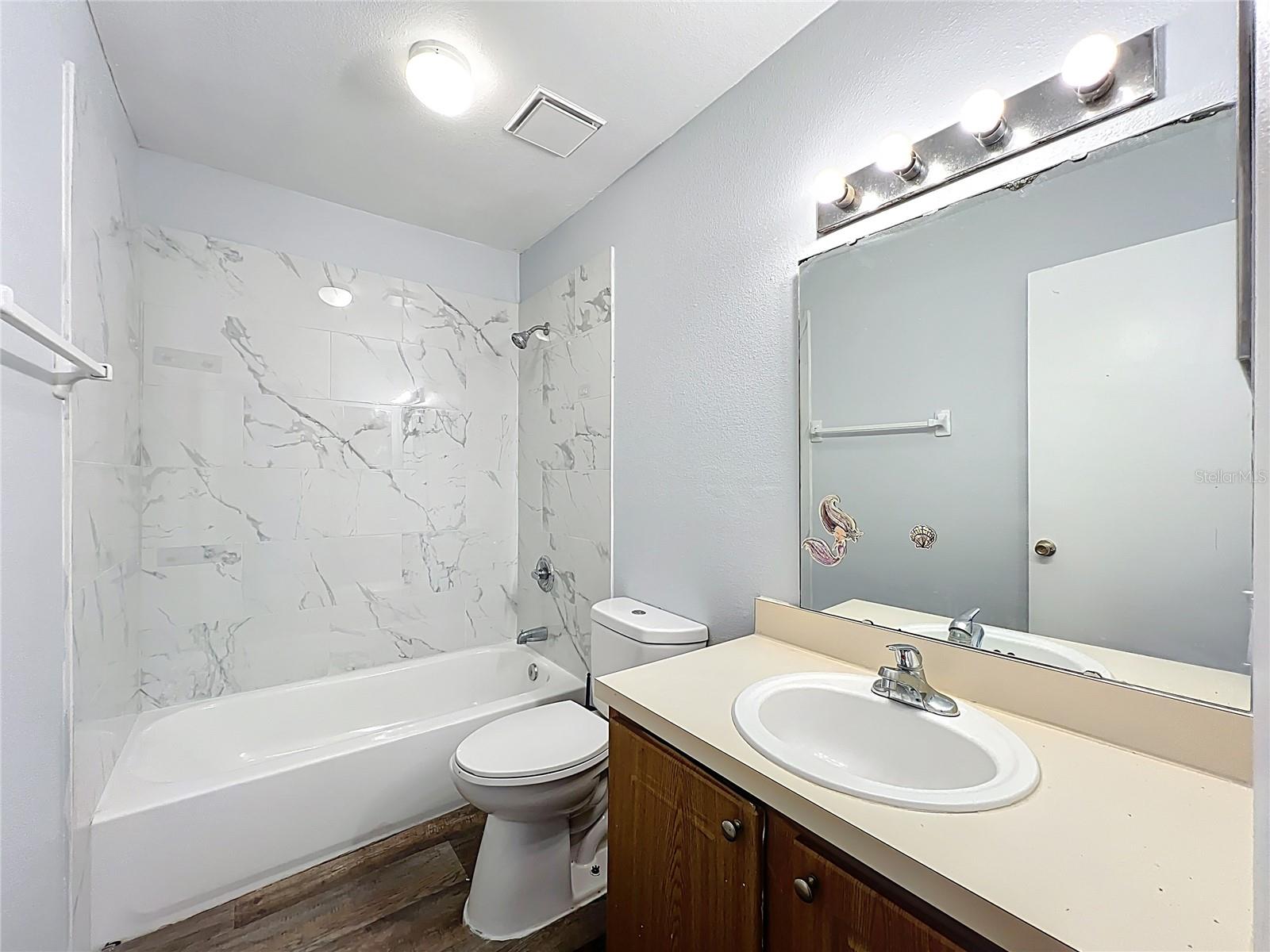 Image 33 of 50 For 4117 Semoran Boulevard 14