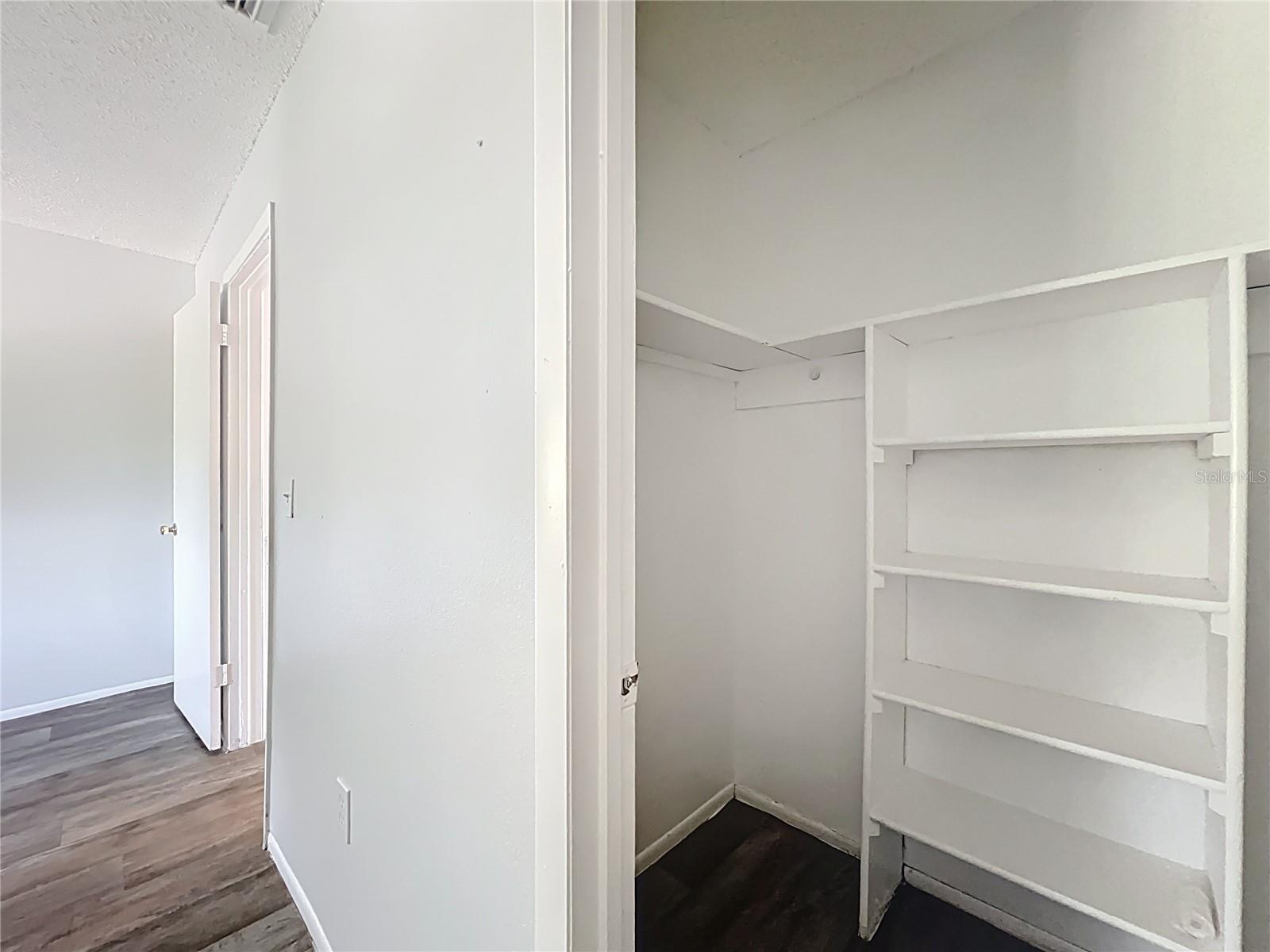 Image 39 of 50 For 4117 Semoran Boulevard 14