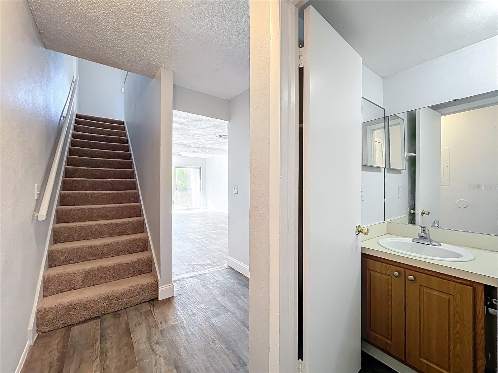 Image 7 of 50 For 4117 Semoran Boulevard 14